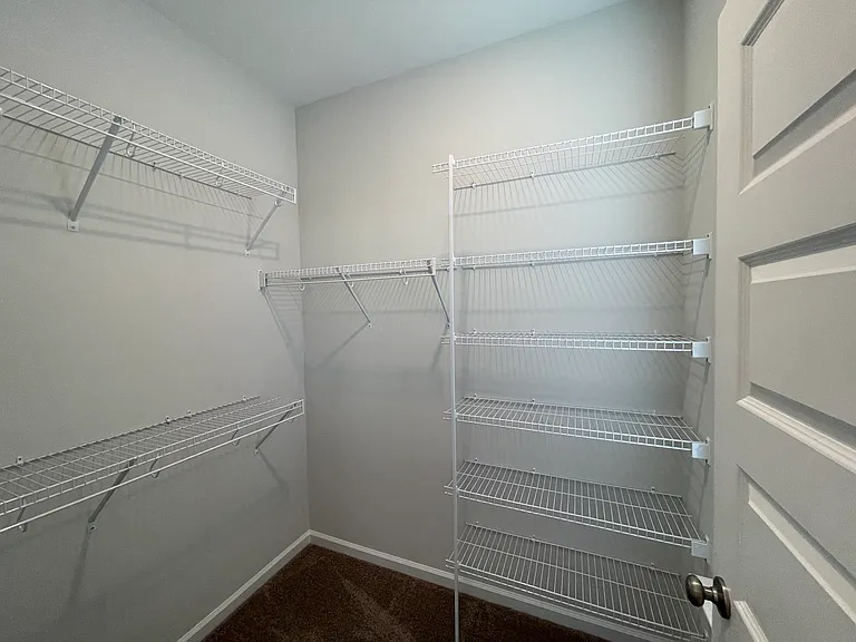 1408 Irving Hill Dr — Photo 37