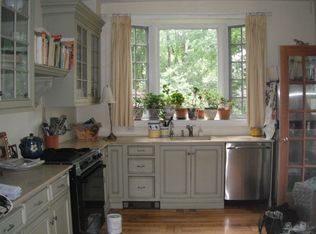 20 Lawrence St, Wakefield, MA 01880