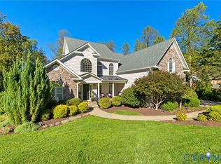 3200 Queens Grant Dr, Midlothian, VA 23113