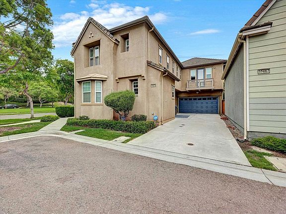 2nd image of 10479 White Rose Ln