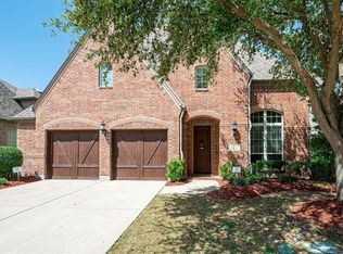 107 Guadalupe Dr, Irving, TX 75039