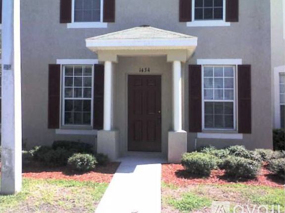 2nd image of 1434 Sedgwick Dr #1434