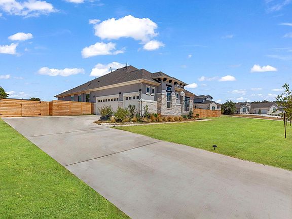 3rd image of 1937 Halflinger Ln