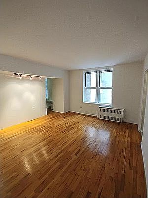 3rd image of 308 W 94th St #622