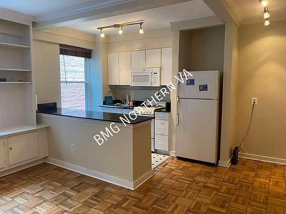 3rd image of 2130 N St NW #211