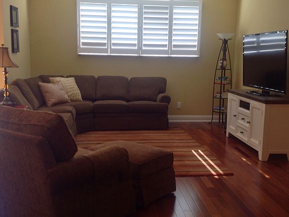 2nd image of 4641 Overlook Dr NE