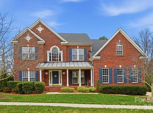 11416 Foggy Bank Ln, Charlotte, NC 28214