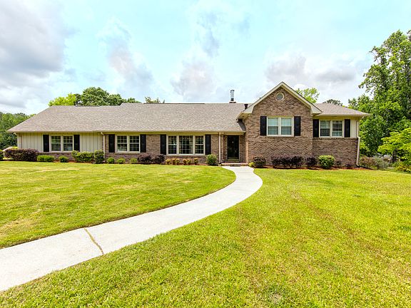 2nd image of 3262 Starlake Dr