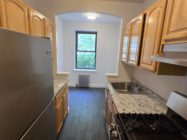 21-12 78th Street image 3 of 8