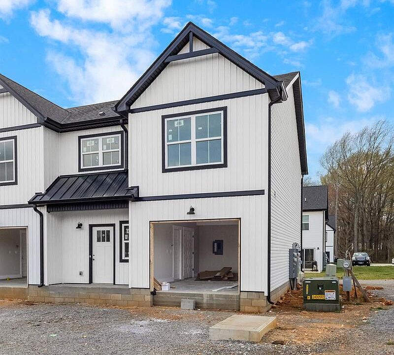 1st image of 166 Sango Dr #47