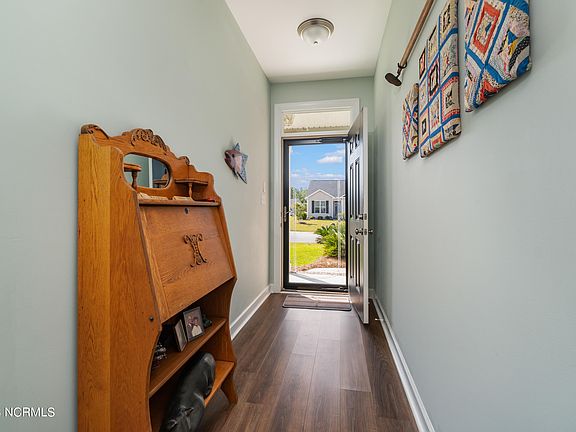 5th image of 3309 Hogan Court #B