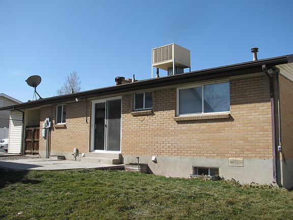 4th image of 4117 S Charles Dr