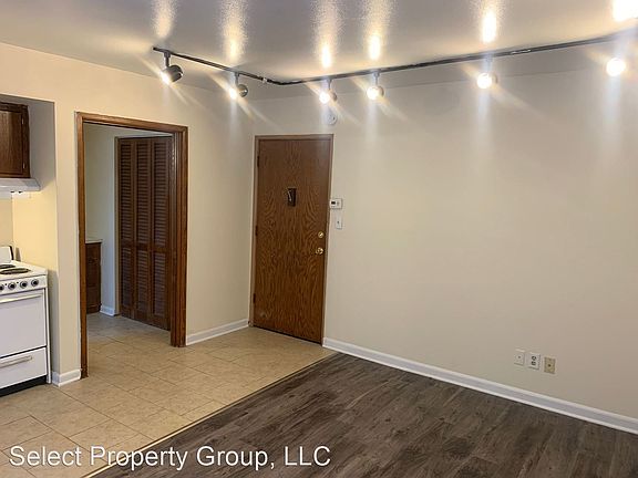 2nd image of 1417 N Prospect Ave #3921763