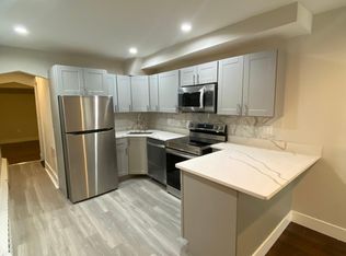 847 Beacon St #9C, Boston, MA 02215