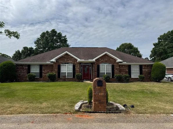 8571 Palmer Woods Dr, Semmes, AL 36575