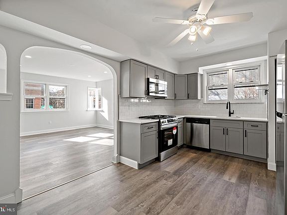4th image of 785 S 6th St Floor 2