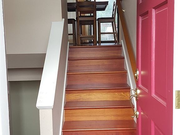 2nd image of 12718 NE 132nd Pl