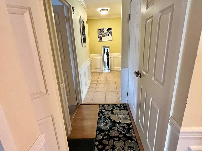 9800 Kingsbridge Dr #202 — Photo 12