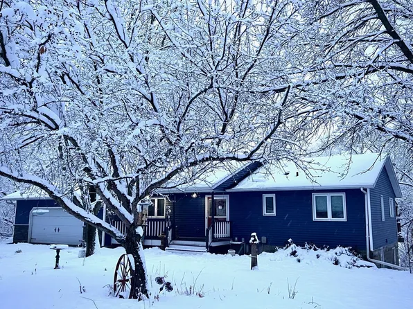 16026 Cannon City Blvd, Faribault, MN 55021