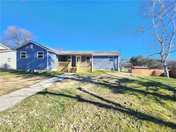 528 Waverly St, Waverly, NY 14892