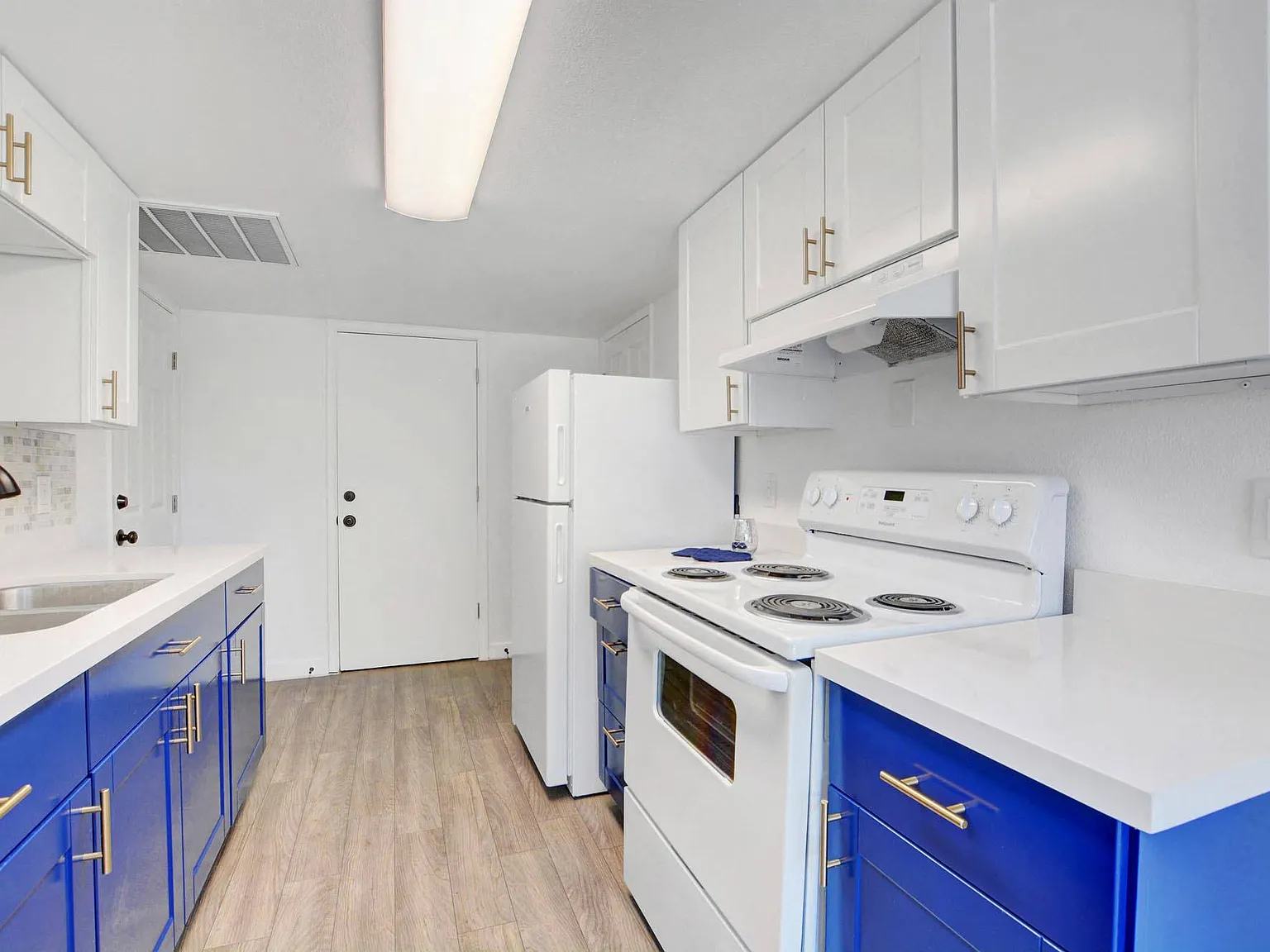Viva Apartments — Photo 3