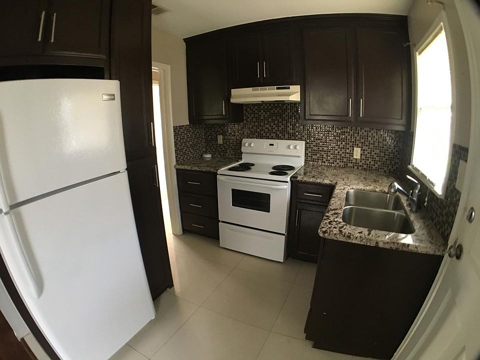 1615 Redwood Ave, Mcallen, TX 78501 Zillow