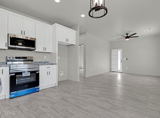 402 W Columbia St, Tucson, AZ 85714