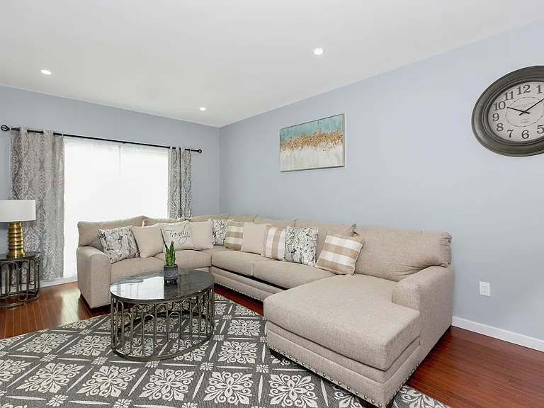 6901 Myrtle Ave #2REAR — Photo 5