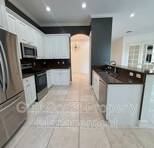 7060 San Lorenzo Ct #202 — Photo 14