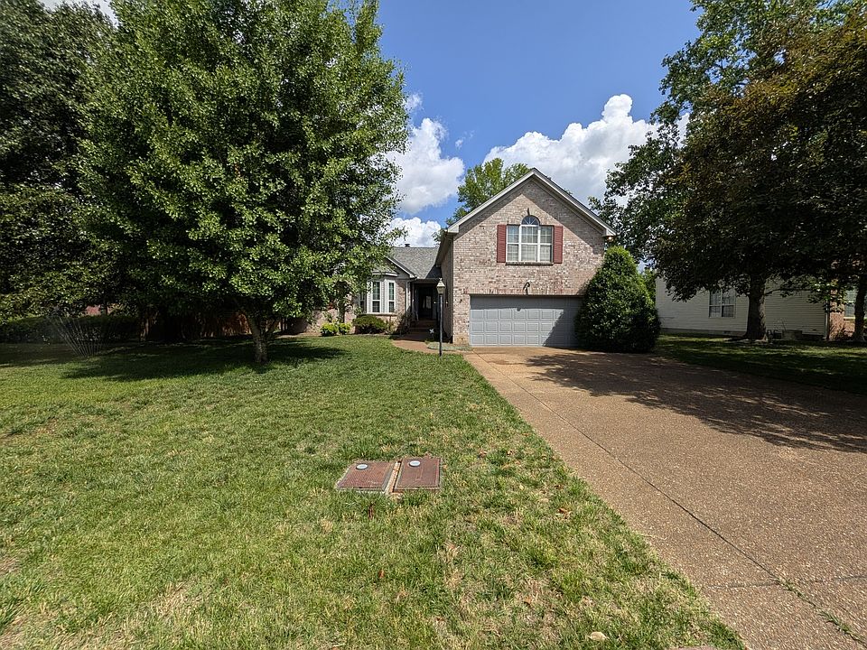 1st image of 1401 Joe Pyron Dr