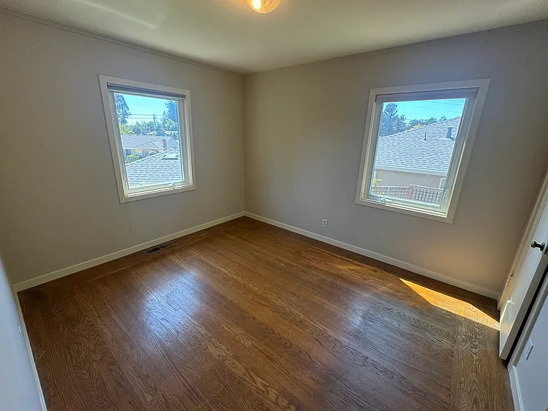 4727 Belfast Ave — Photo 14