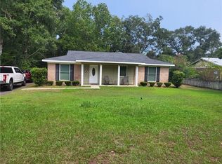 9061 Jamestown Ct, Irvington, AL 36544