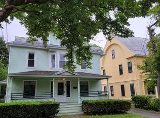 93-95 Brookes Ave, Burlington, VT 05401