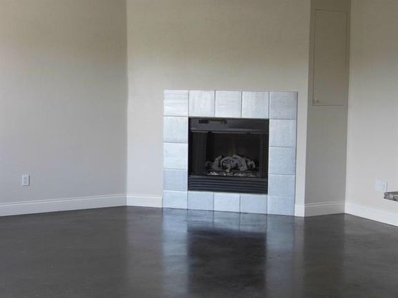 3rd image of 12451 Shepherds Hill Ln