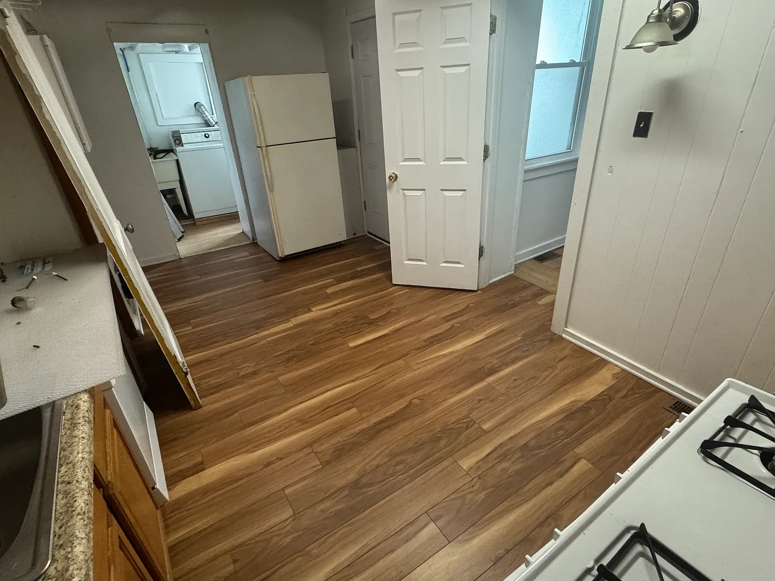 5 bed, 10 sqft, $2,000 — Photo 2