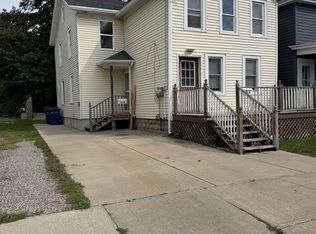 111 E 9th St APT 1, Oswego, NY 13126