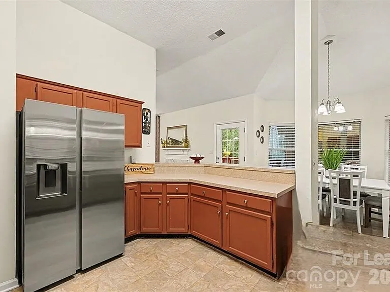 13505 Gatestone Ln — Photo 6