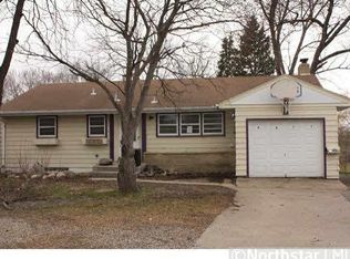 8811 W 34th St, Minneapolis, MN 55426