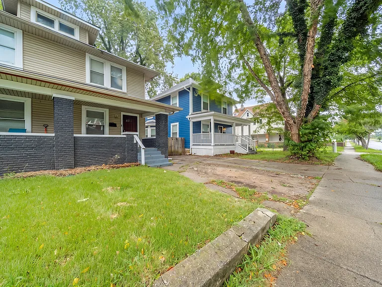 2344 N Capitol Ave — Photo 25