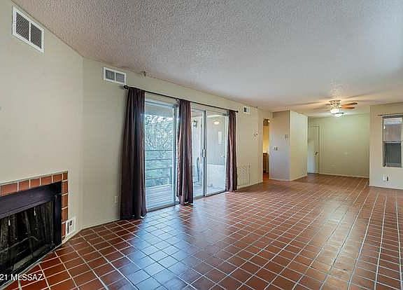 3rd image of 2601 W Broadway Blvd