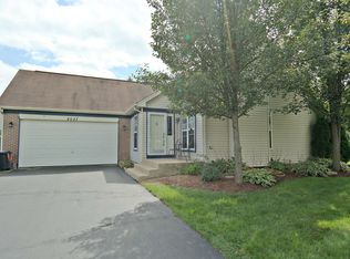 2037 Aspen Dr, Woodstock, IL 60098