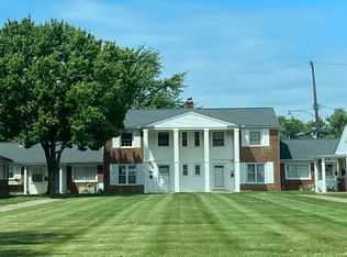 23387 Farringdon Ave, Euclid, OH 44123