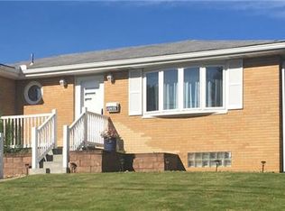 14264 Overholt Dr, North Huntingdon, PA 15642