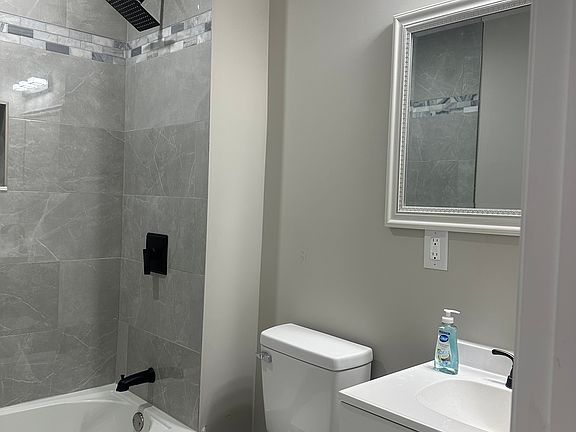 5th image of 3715 Belair Rd APT 2