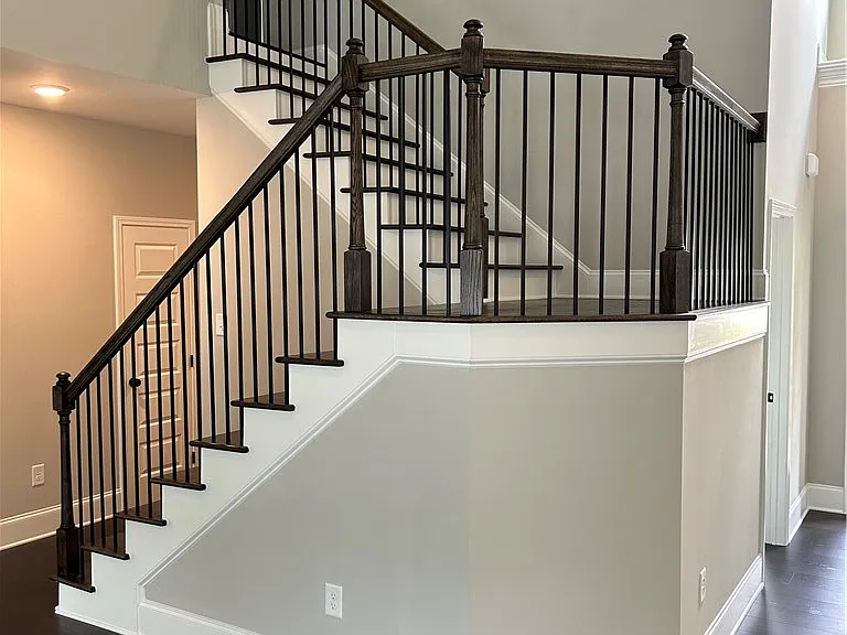 205 Solihull Ln — Photo 14
