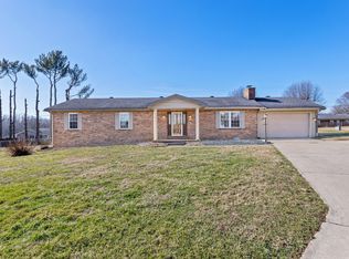 1415 Moss Ct, Mount Sterling, KY 40353