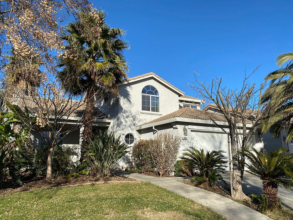 1st image of 180 Bill Bean Cir