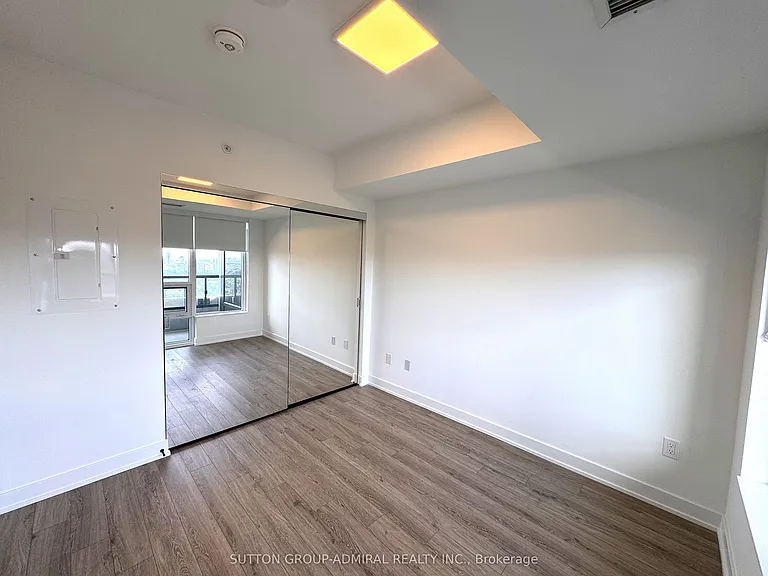 609 Sherbourne St #4205 — Photo 23