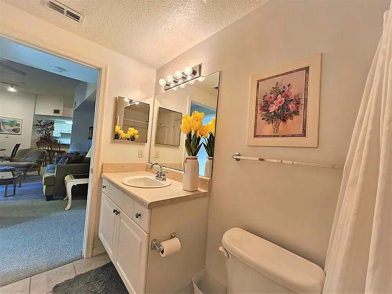 5050 Fairways Cir #301 — Photo 22