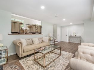 65 Locust Ave, Fanwood, NJ